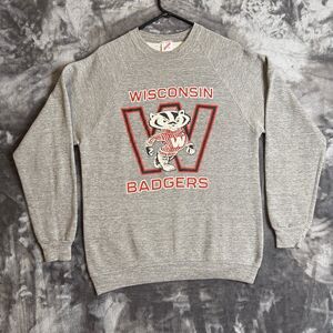 Vintage NCAA Wisconsin Badgers Pullover Crewneck X-Large Gray Long Sleeve